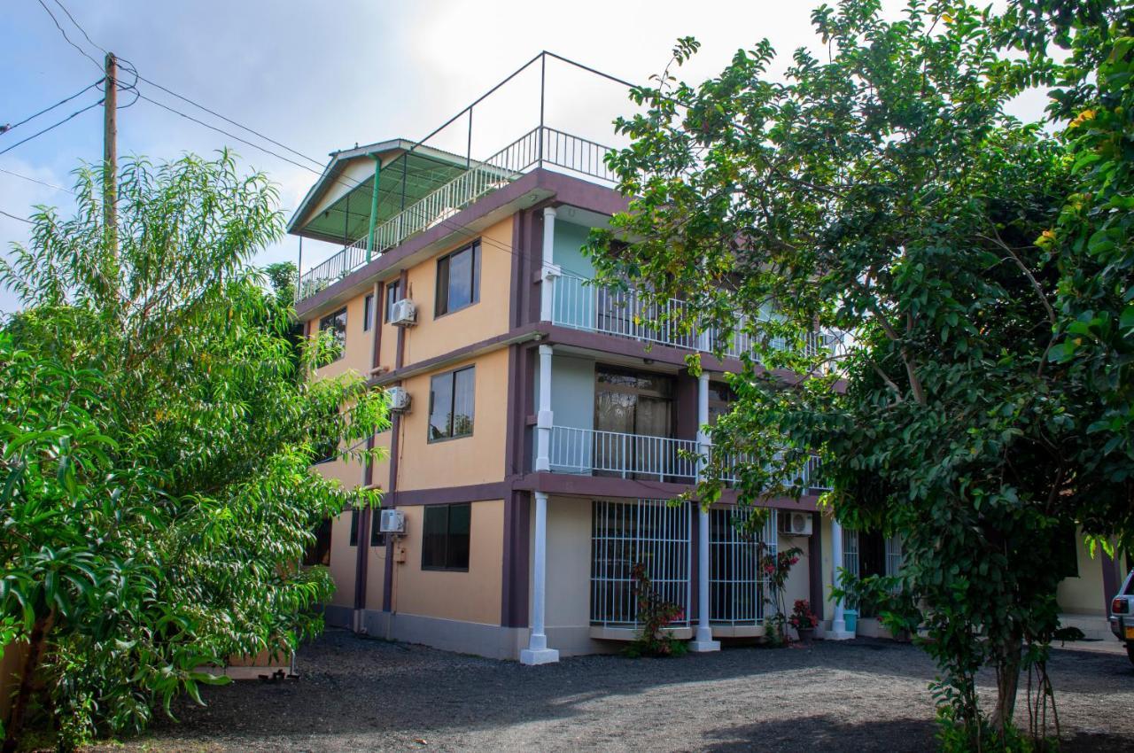 Runako Lodge Arusha Kültér fotó